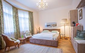 Hübsches Privatzimmer mit Bad